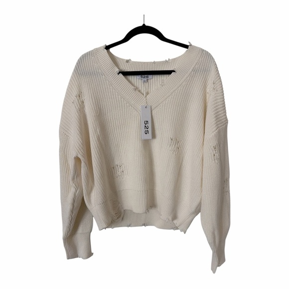 525 AMERICA Distressed Shaker V-Neck Sweater In off white - Picture 2 of 3